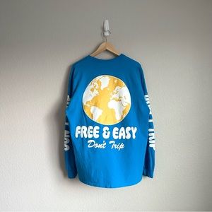 Free & Easy World Long Sleeve Tee
